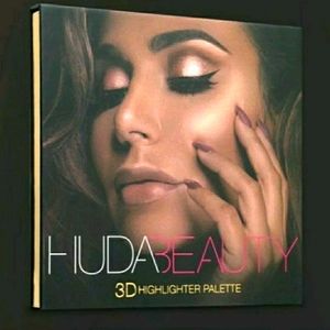 HUDA BEAUTY FACE PALLETTE  NEW